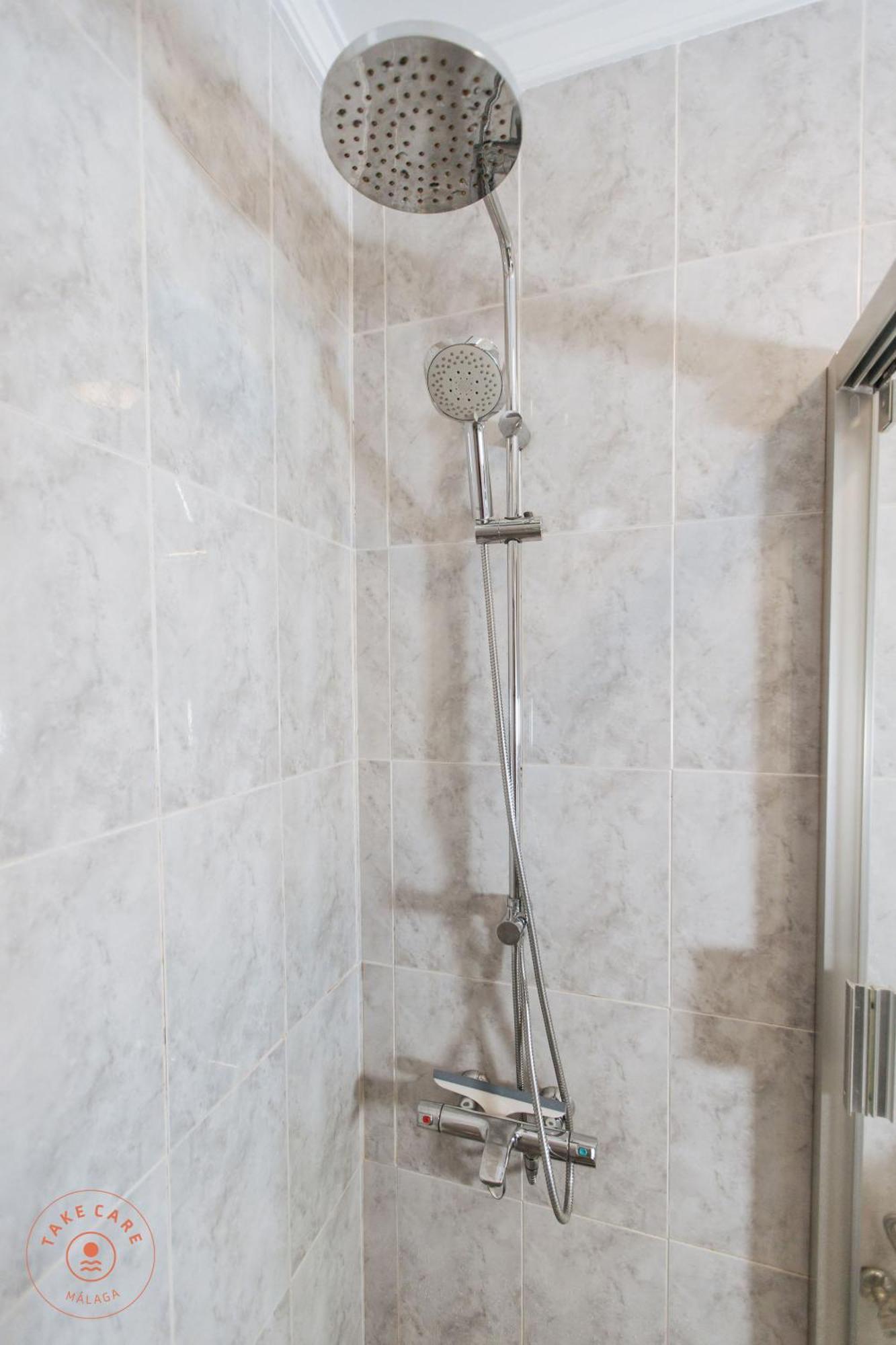 מאלגה Apartment Casa Riad With Spacious Patio - Tcm מראה חיצוני תמונה